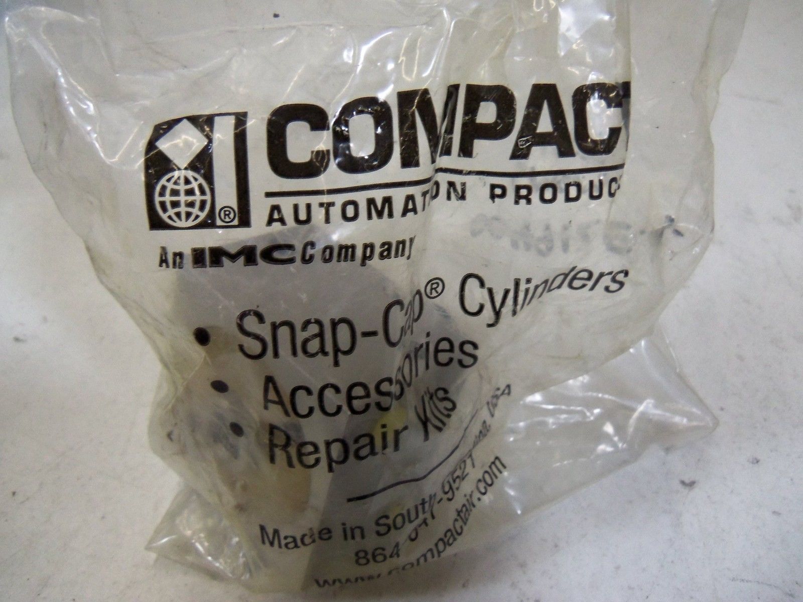 COMPACT Q92-2860 *NEW IN BAG*