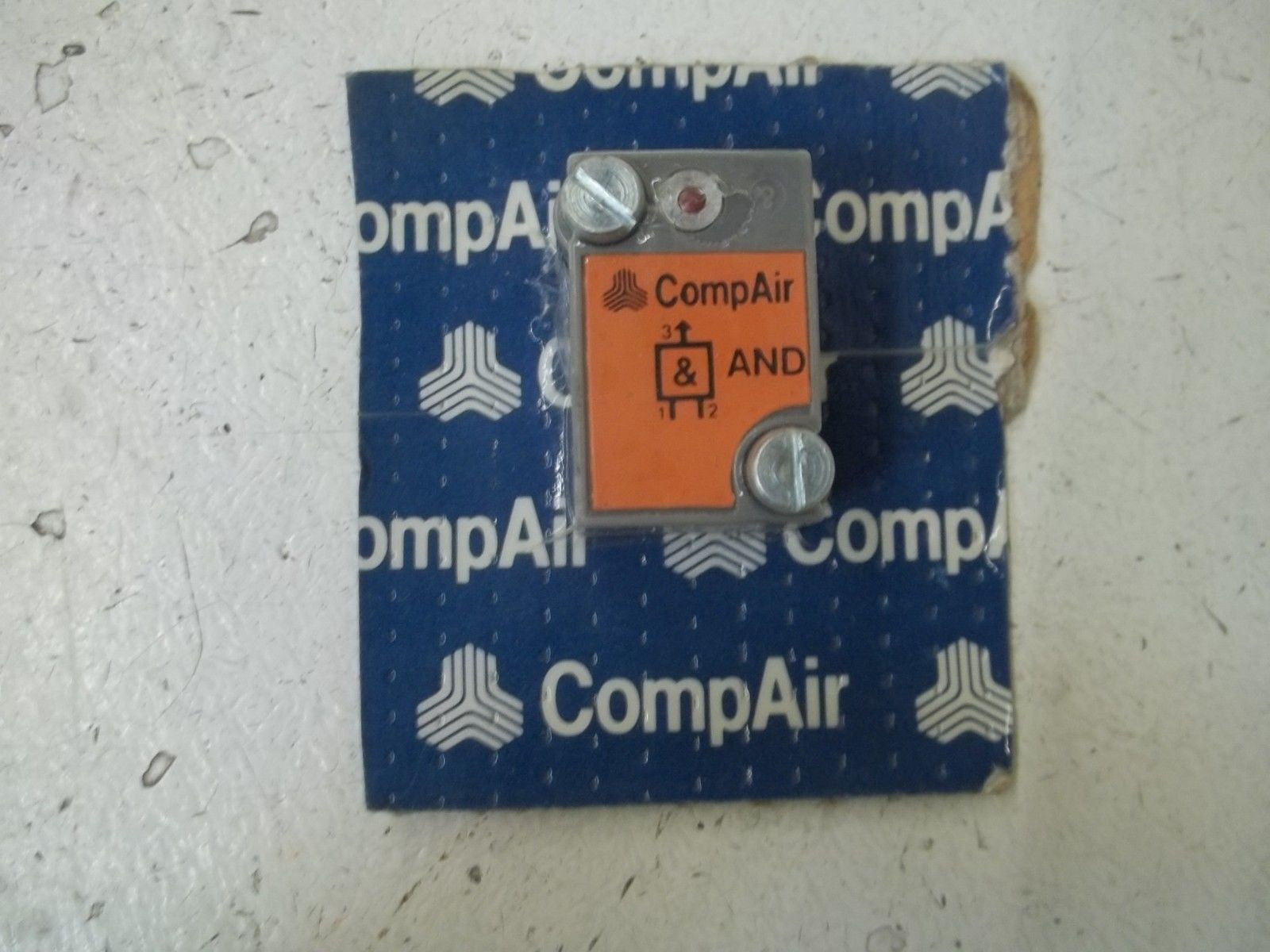 COMPAIR AND3P10 PNEUMATIC LOGIC BLOCK *ORIGINAL PACKAGE*