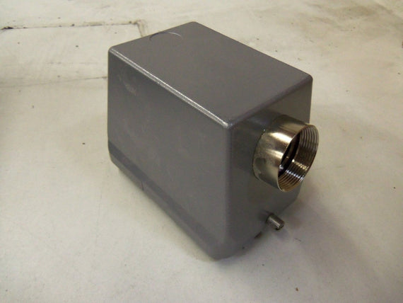 CONTACT CONNECTORS C9940P04 *NEW IN BOX*