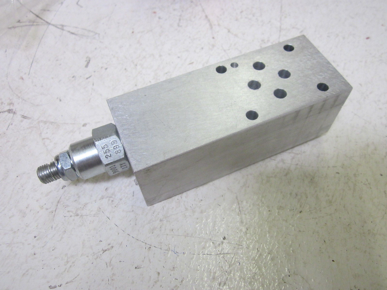CONTINENTAL HYDRAULICS P5S-RP-300-G-S-B RELIEF VALVE  *NEW IN BOX*