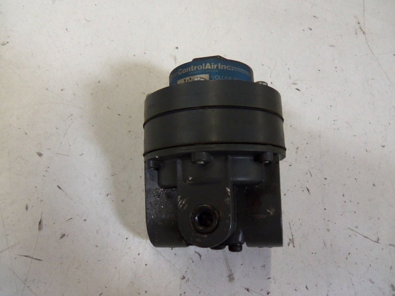 CONTROL AIR INC. 600 1:1 *USED*