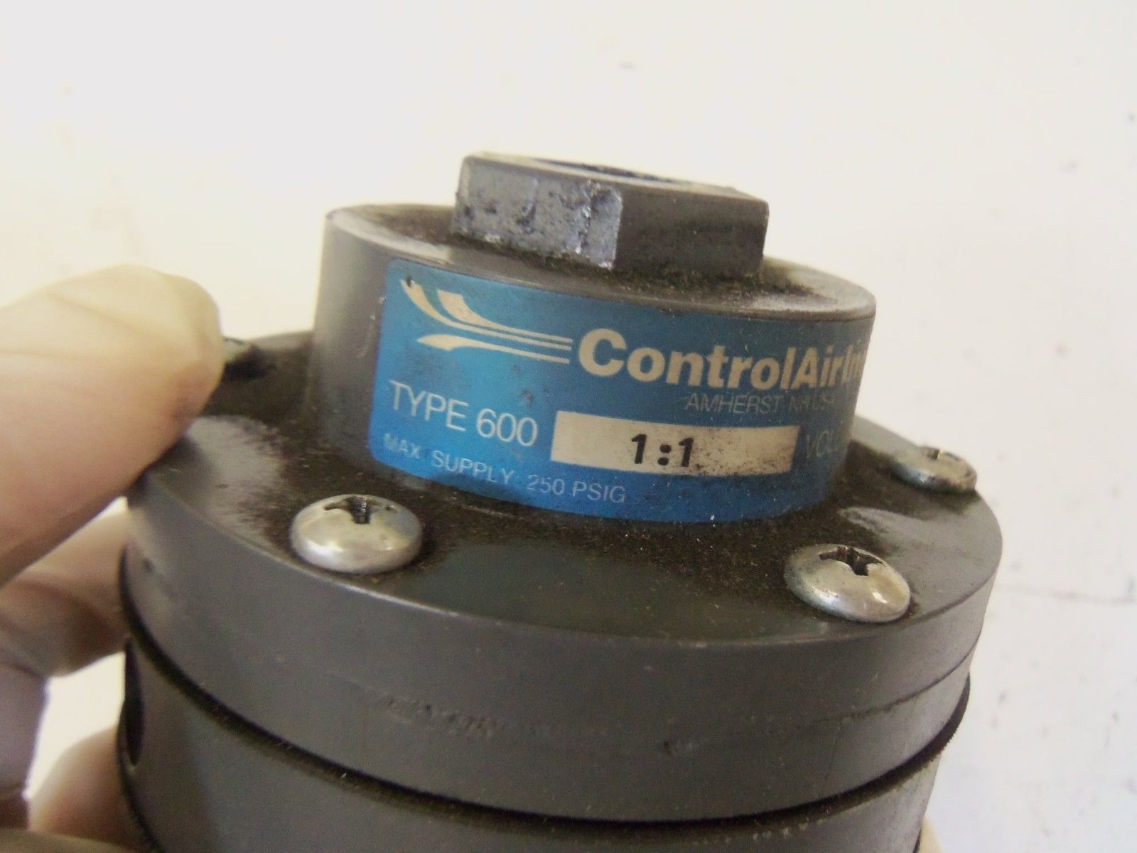 CONTROL AIR INC. 600 1:1 *USED*