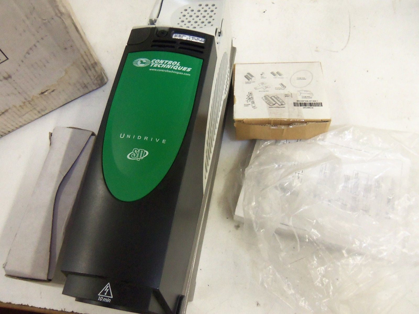 CONTROL TECHNIQUES SP1402 *NEW IN BOX*