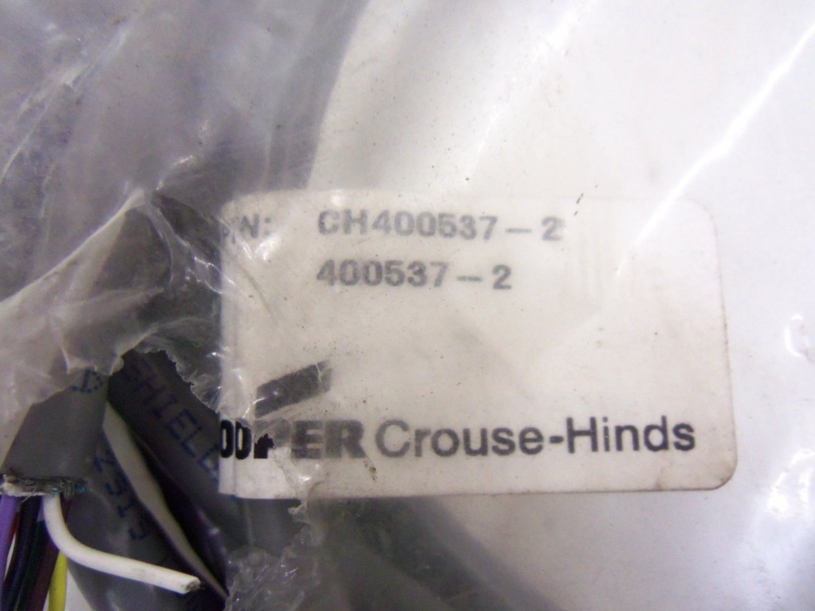 CROUSE-HINDS CH400537-2 CONNECTOR CABLE *NEW IN FACTORY BAG*