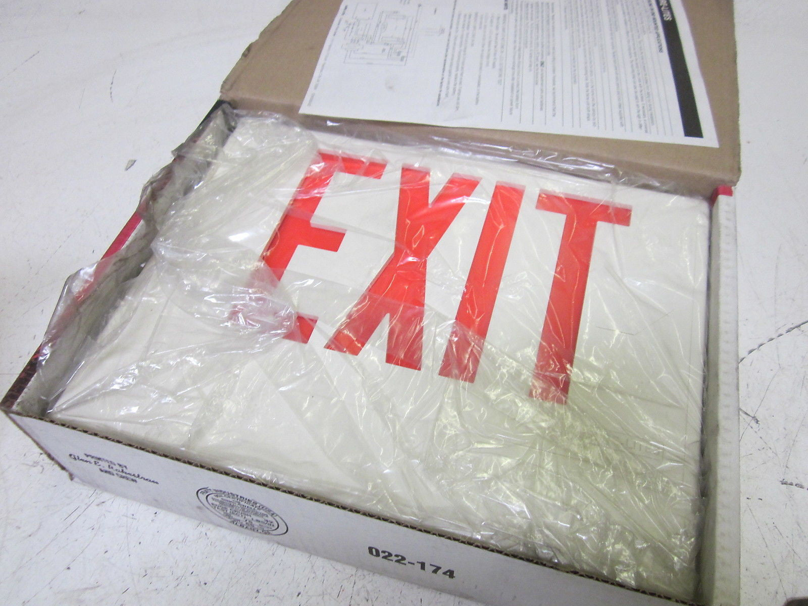 COOPER SUPER-LITES CCX70RWH EMERGENCY EXIT SIGN 120/277V *NEW IN BOX*