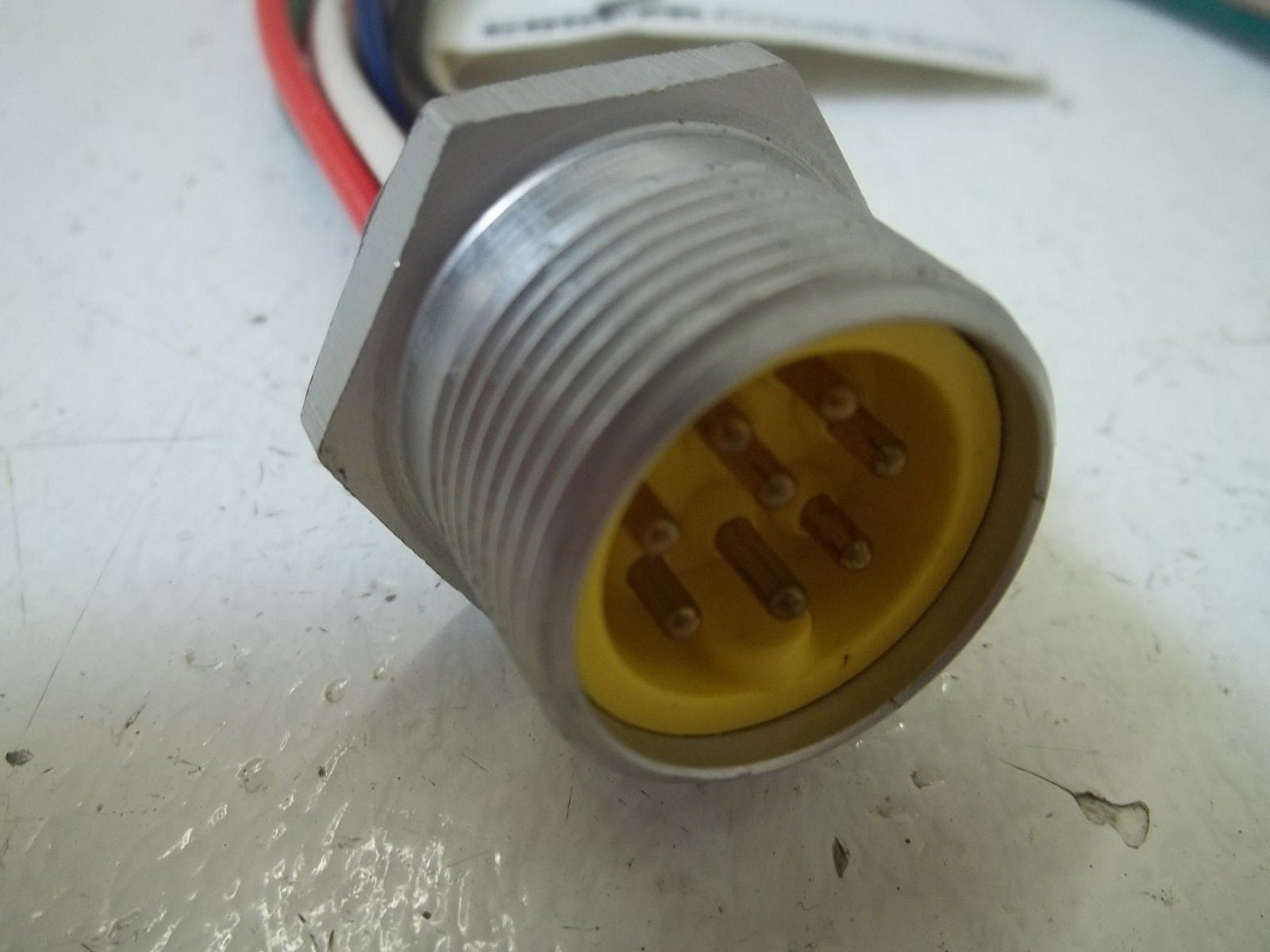 COOPER X8989-2 CONNECTOR  *USED*