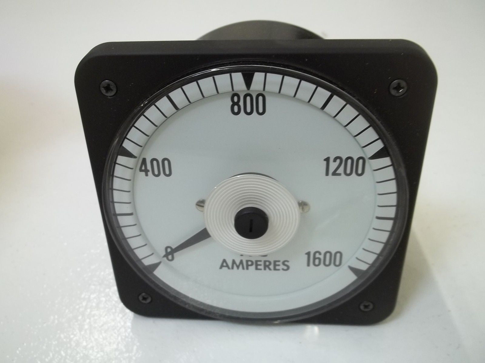CROMPTON 07705FALSTE PANEL METER 0-1600 *NEW IN ABOX*