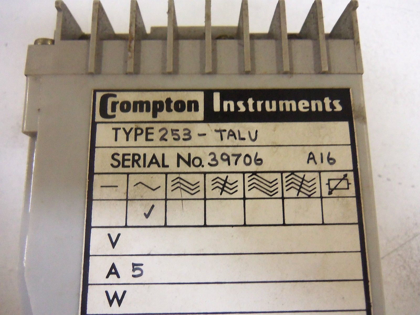 CROMPTON 253-TALU *USED*