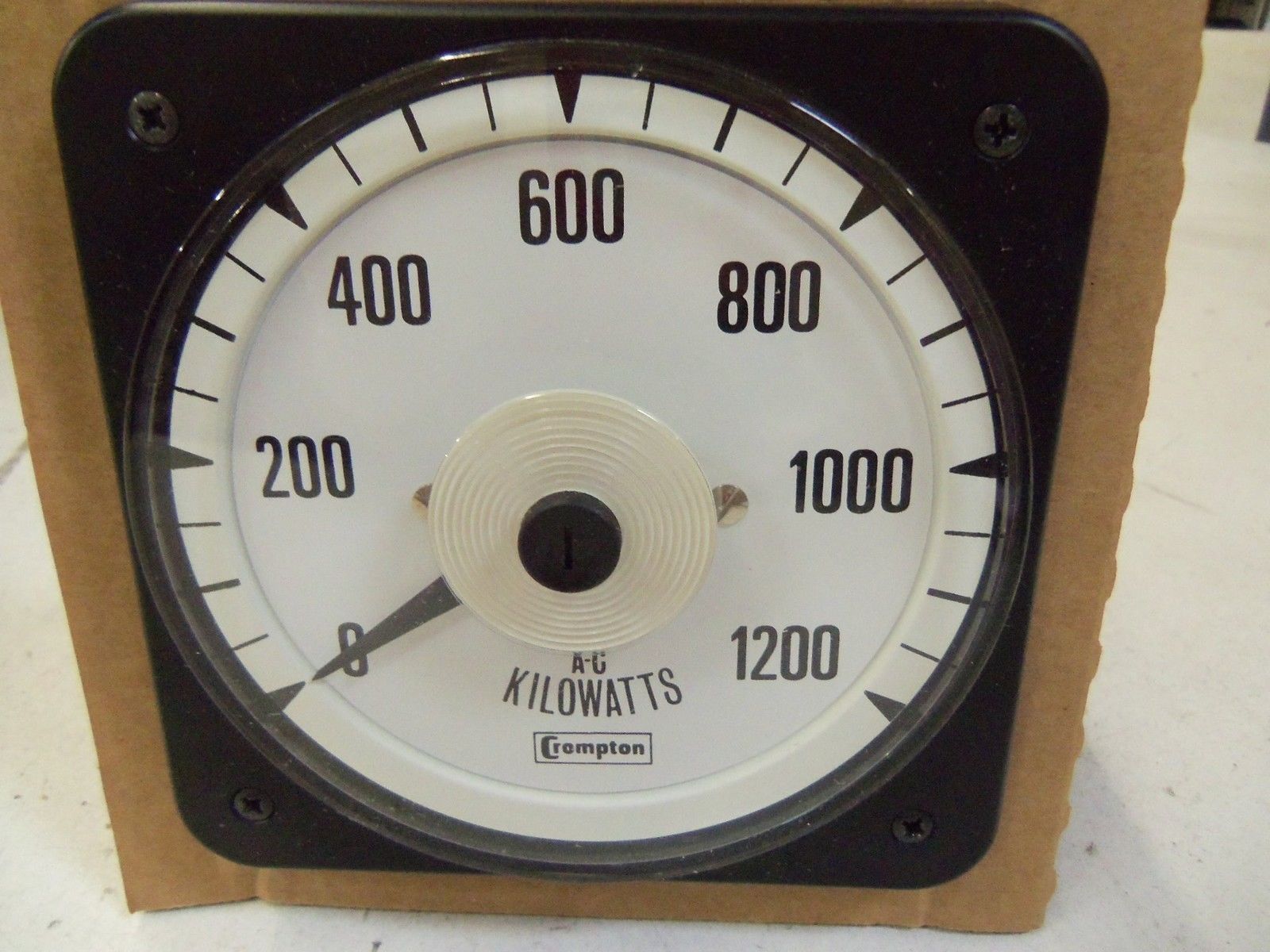 CROMPTON INSTRUMENTS 9945 077 971S0101 *NEW IN BOX*