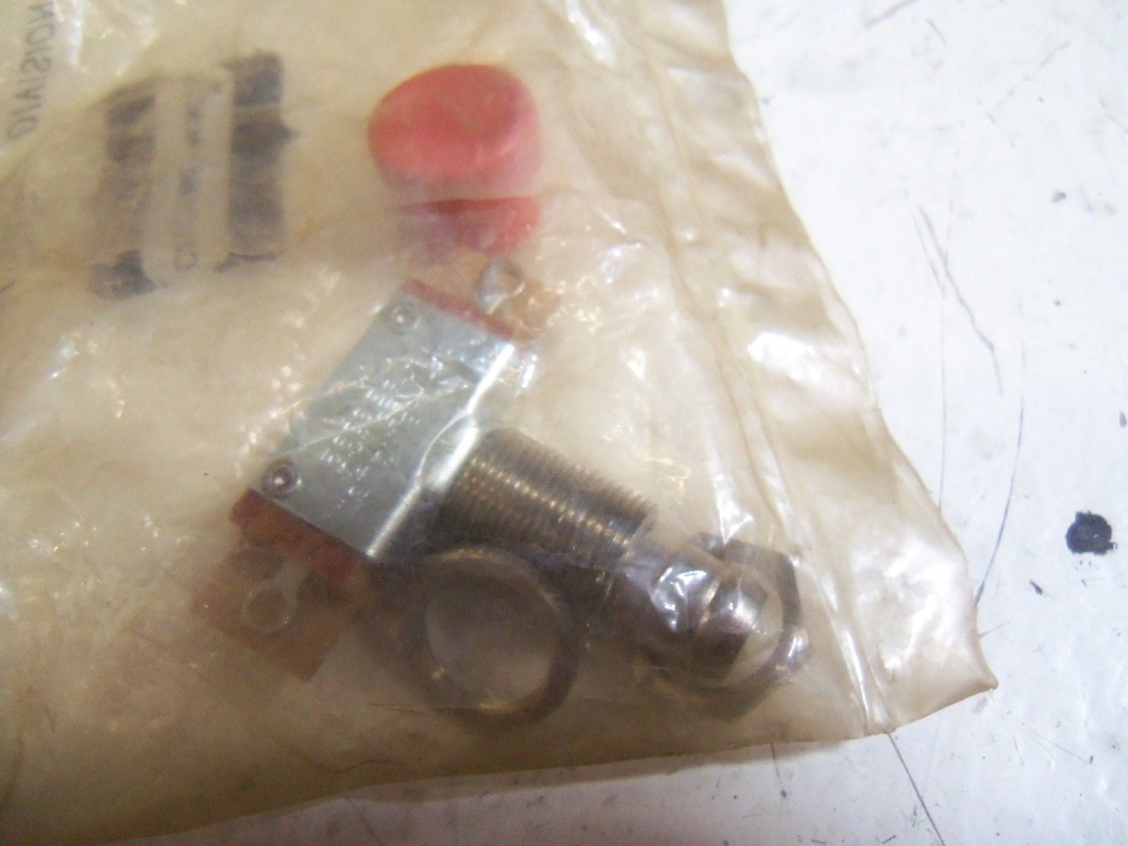 CROUSE-HINDS 3392-AER A-H*NEW IN FACTORY BAG*
