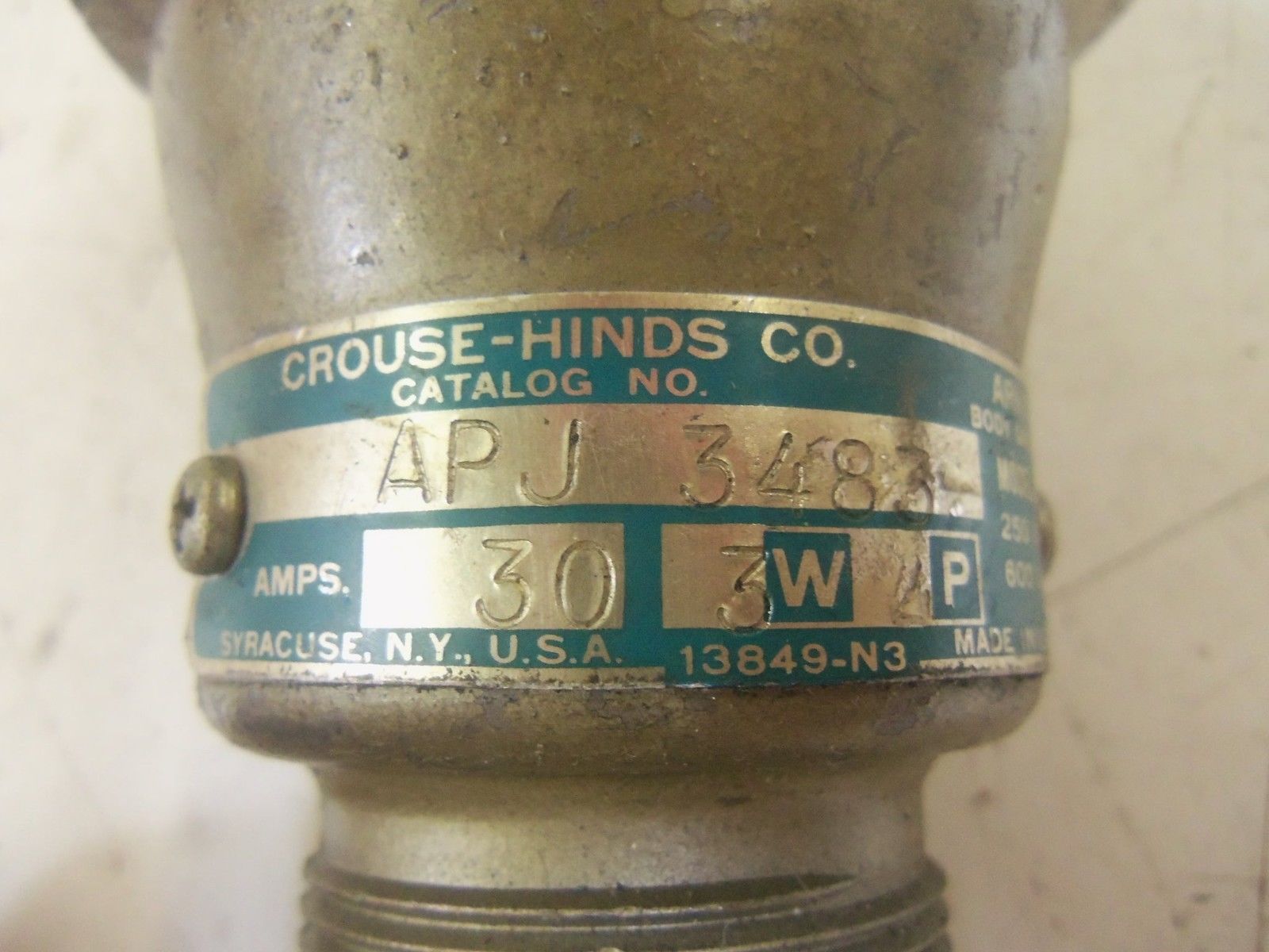 CROUSE-HINDS APJ 3483 *USED*