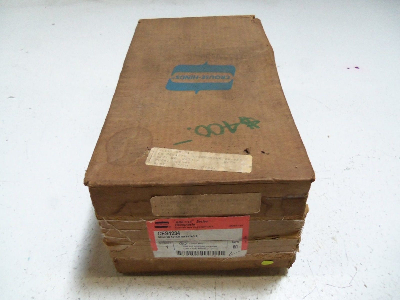 CROUSE-HINDS CES4234 DELAYED ACTION RECEPTACLE *NEW IN BOX*
