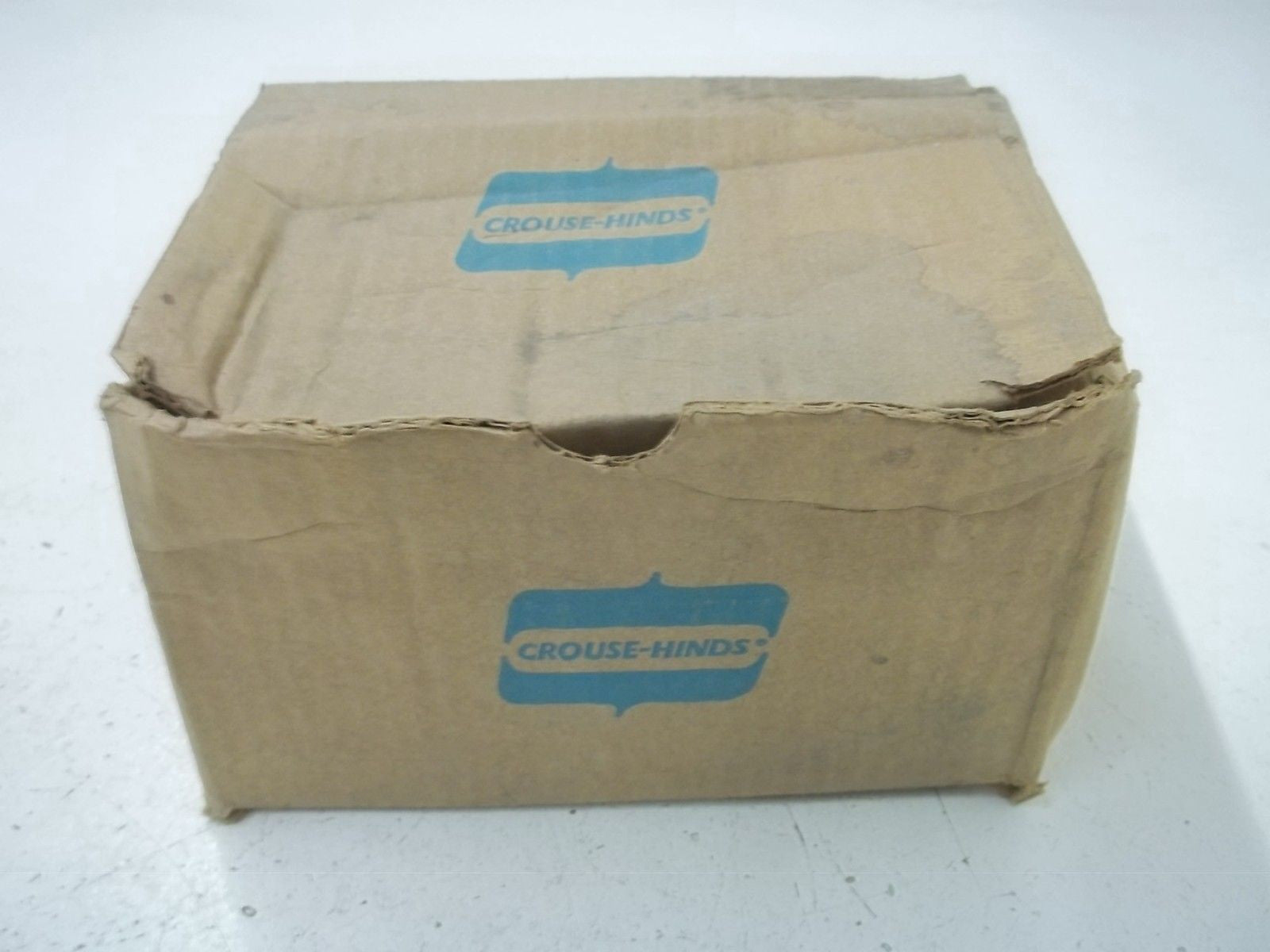 CROUSE-HINDS CES42 BACK BOX *NEW IN BOX*