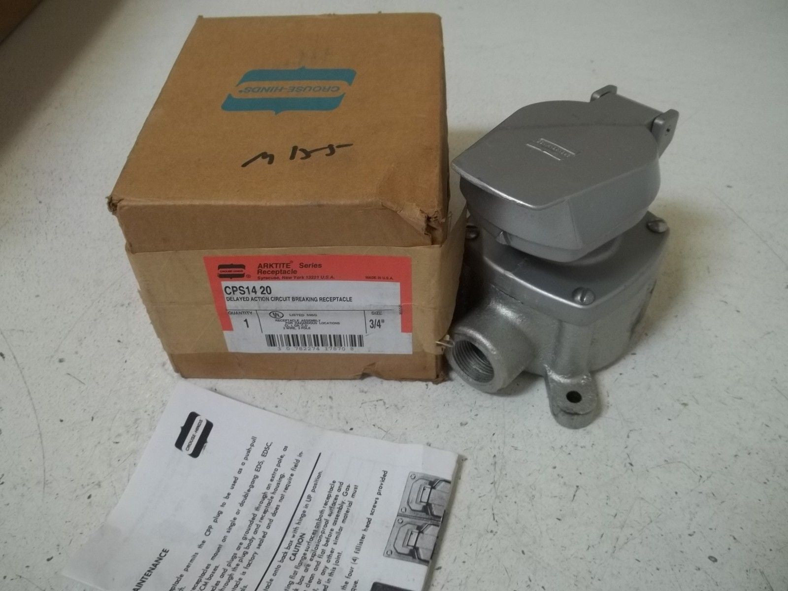 CROUSE-HINDS CPS1420 DELAYED ACTION CIRCUIT BREAKING RECEPTACLE *NEW IN BOX*
