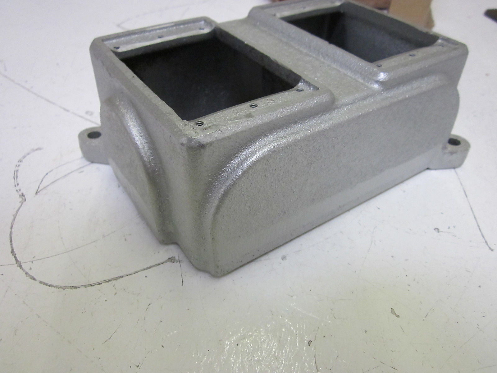 CROUSE-HINDS FD029 CONDUIT DEVICE BOX  *NEW IN BOX*