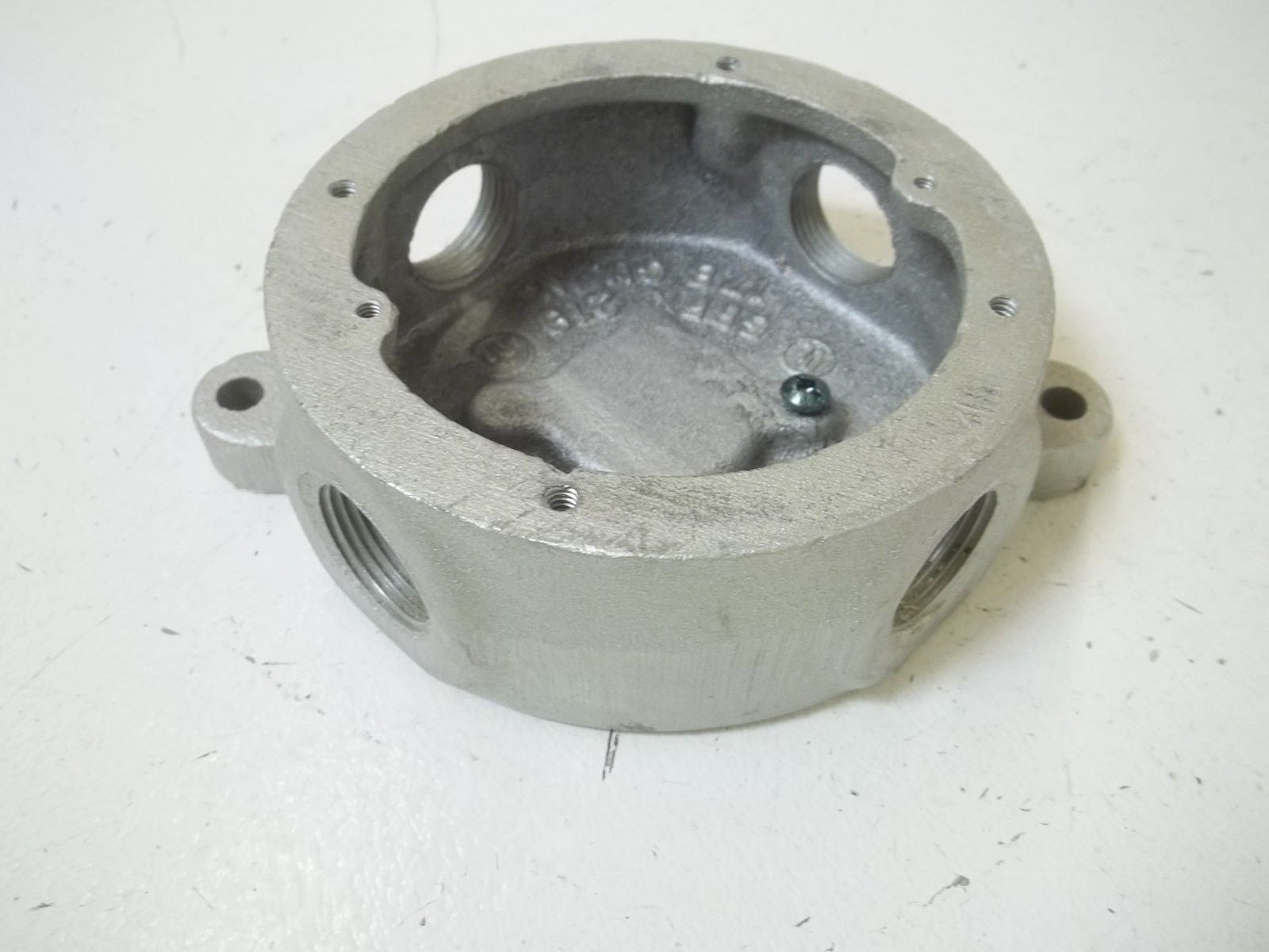 CROUSE-HINDS GRFX219 OUTLET BOX *NEW IN BOX*
