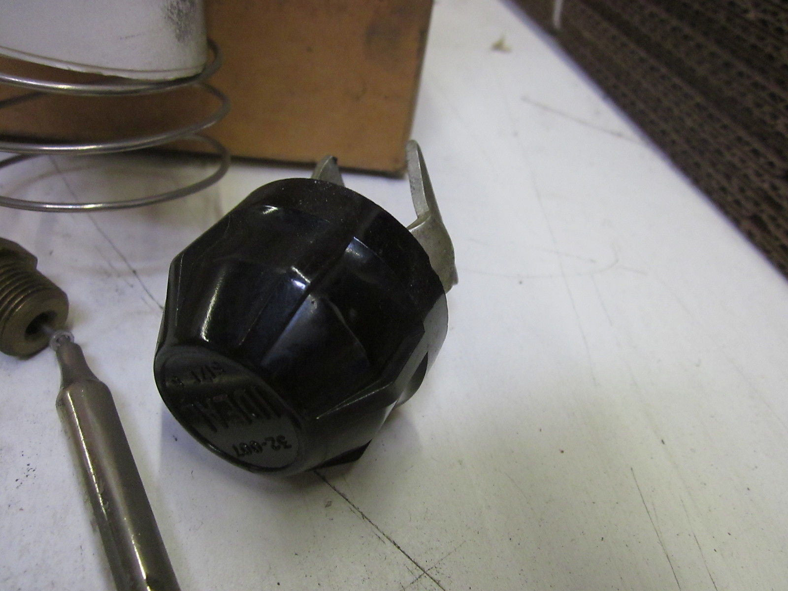 CROUSE-HINDS GUSC380 *NEW IN BOX*