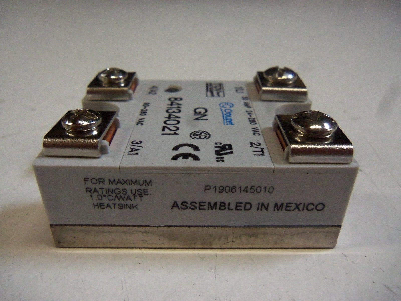 CROUZET 84134021 SOLID-STATE RELAY *NEW IN BOX*