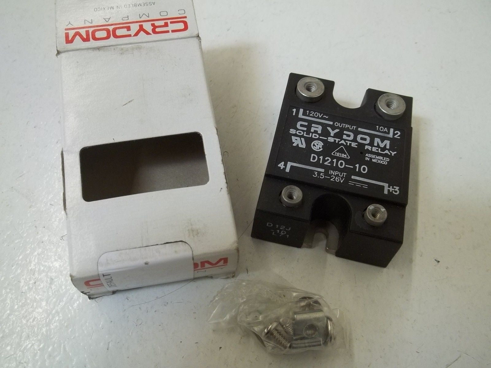 CRYDOM D1210-10 SOLID-STATE RELAY *NEW IN BOX*