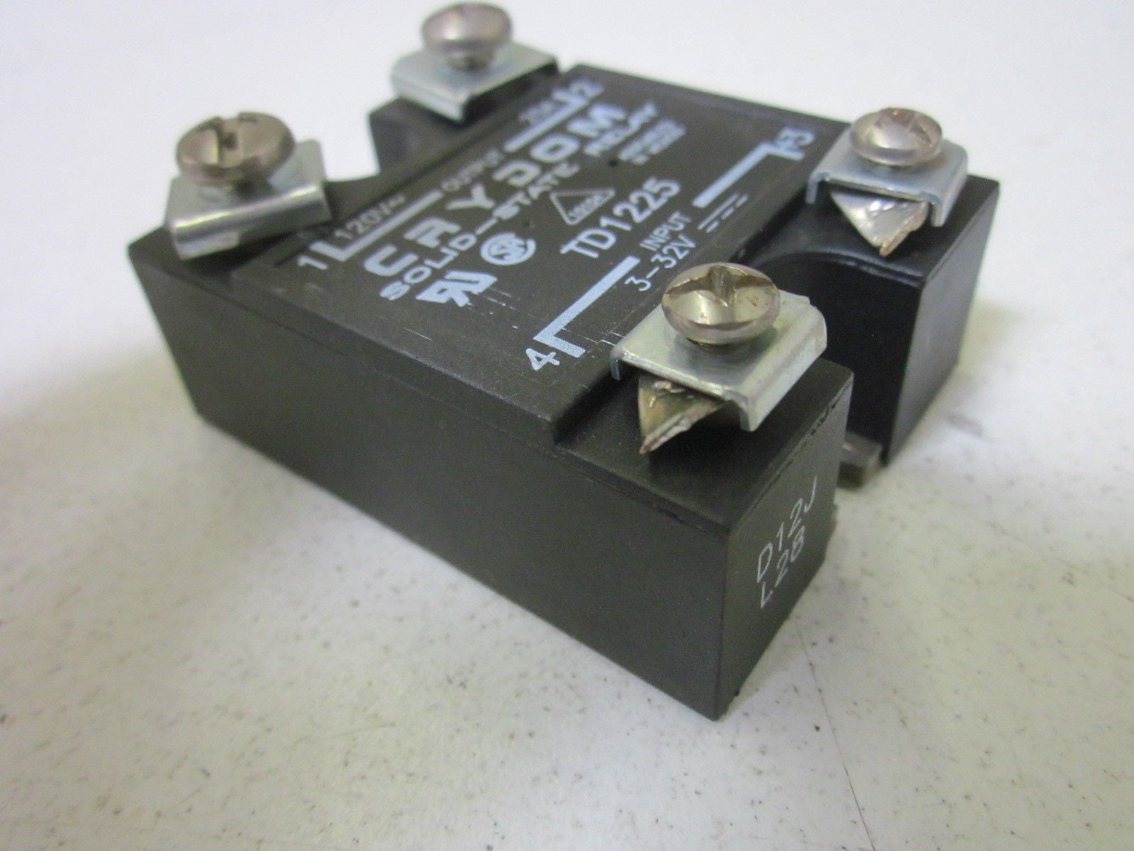 CRYDOM TD1225 SOLID STATE RELAY *NEW NO BOX*