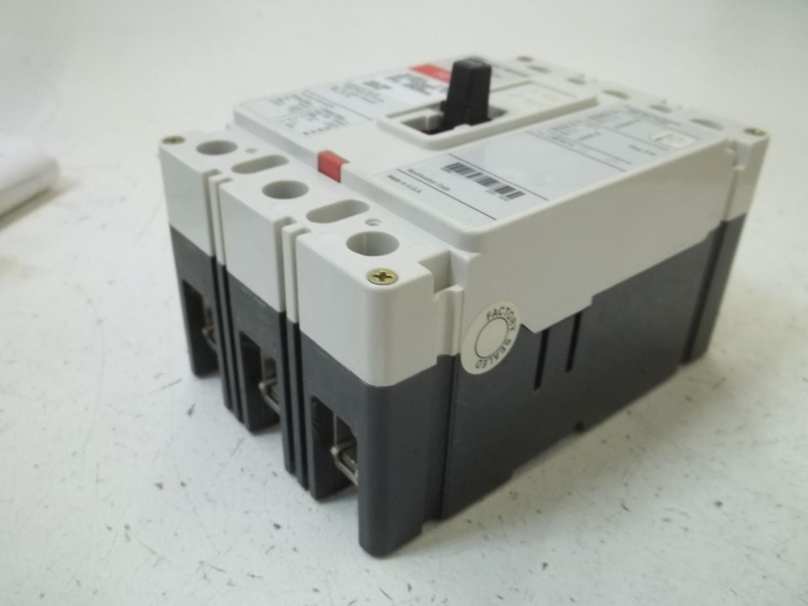 CULTER-HAMMER FD3150 CIRCUIT BREAKER *NEW IN BOX*