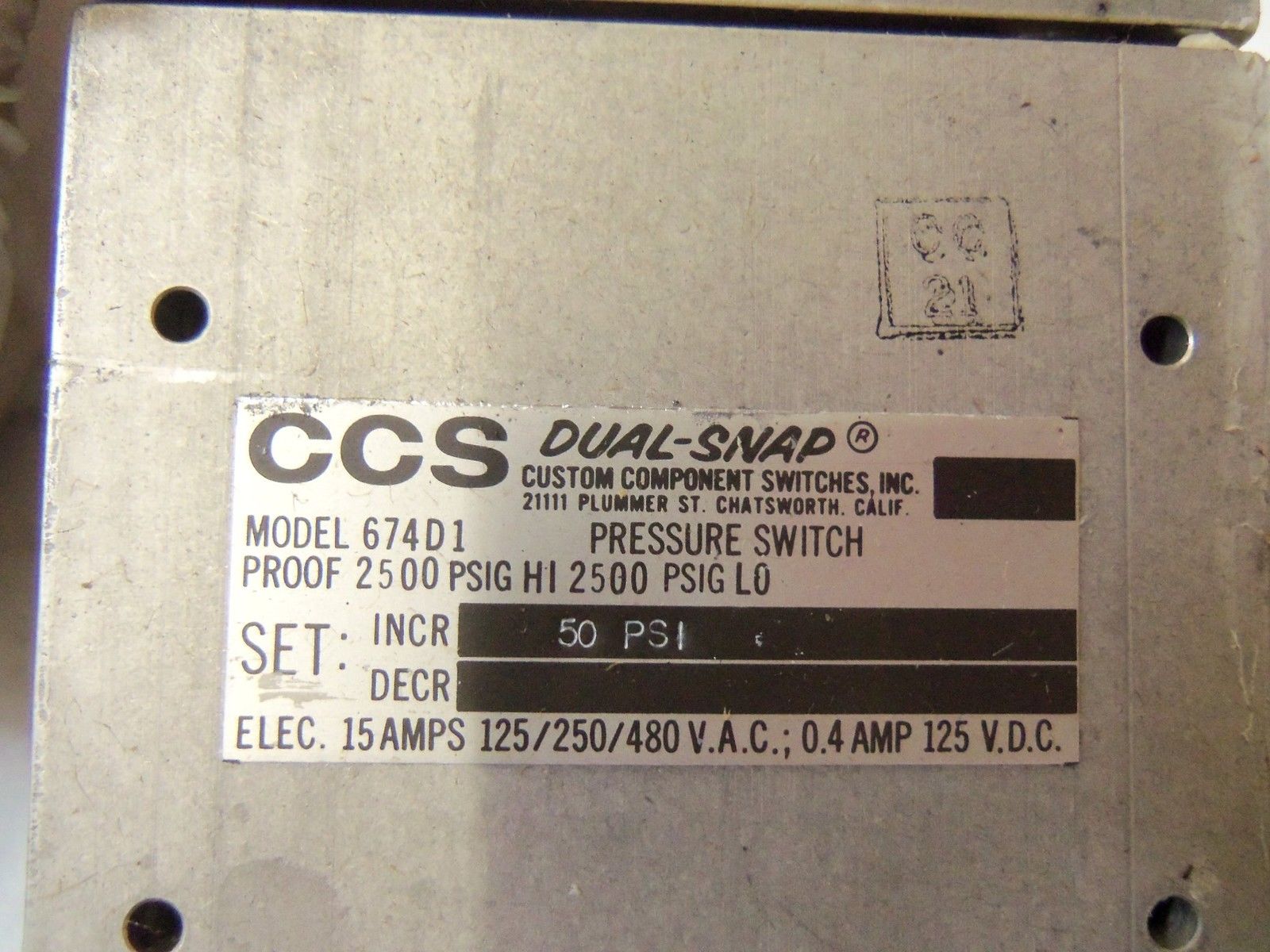 CUSTOM CONTROL SENSORS, INC. 674D1 *NEW NO BOX*