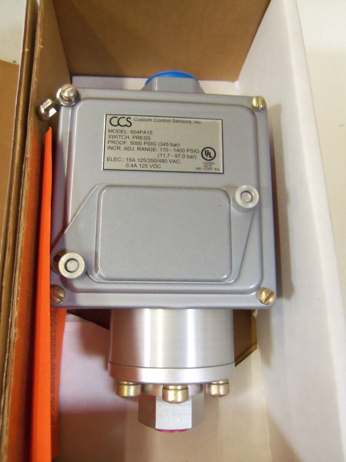 CUSTOM CONTROL SENSORS, INC. 604PA15 *NEW IN BOX*