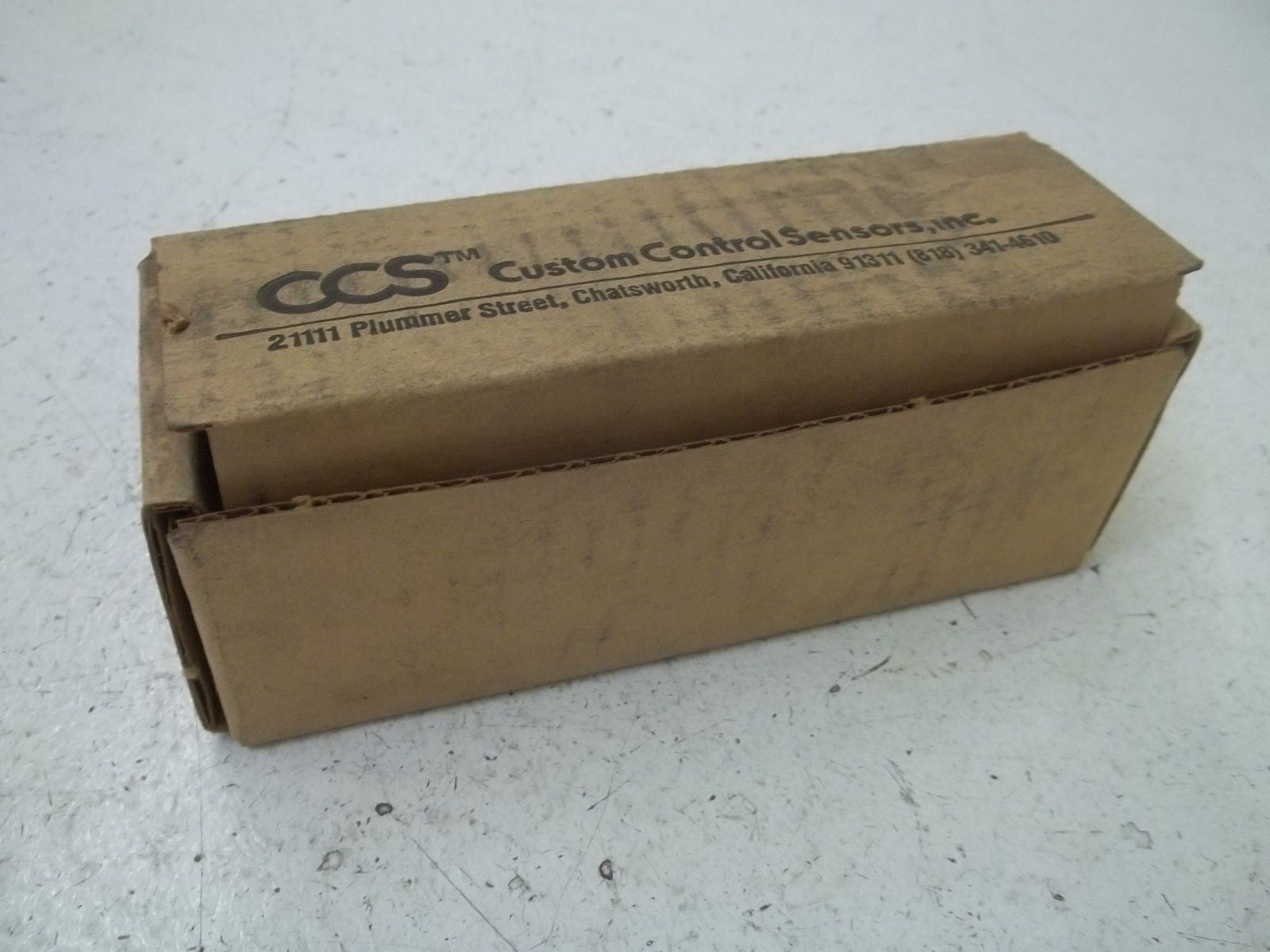 CUSTOM CONTROL SENSORS, INC.  611GM1787 PRESSURE SWITCH 1000PSIG *NEW IN BOX*