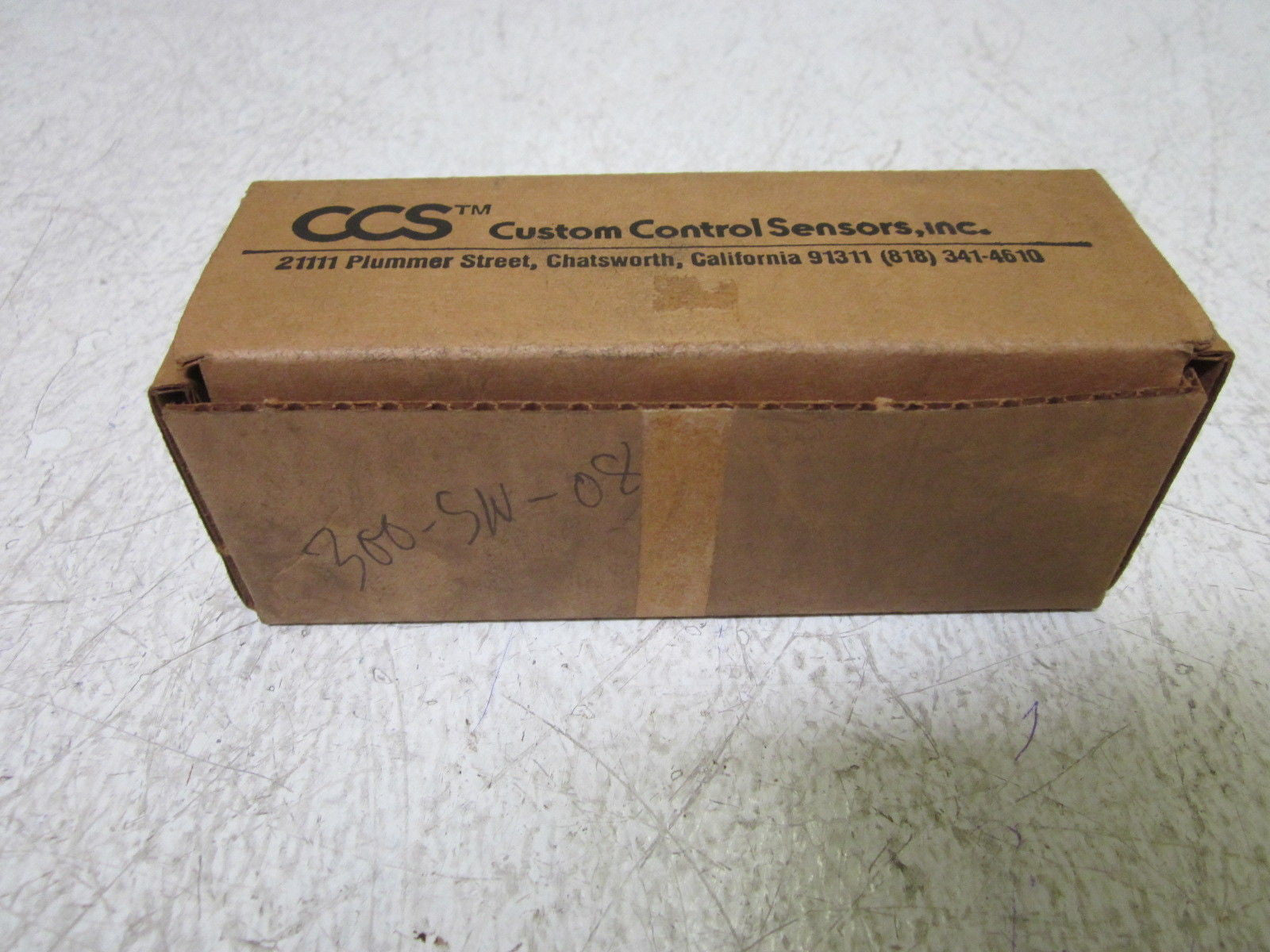 CUSTOM CONTROL SENSOR, INC. 610V1 DUAL PRESSURE SWITCH 125/250VAC *NEW IN BOX*