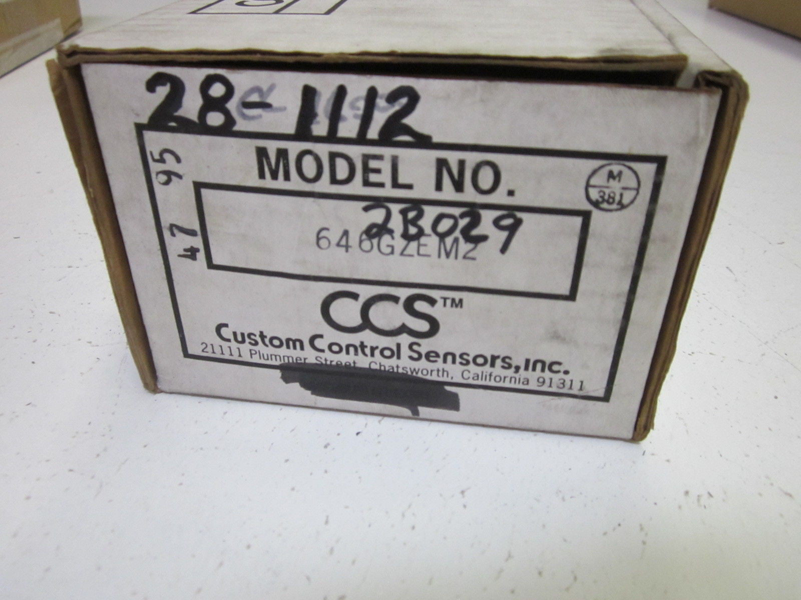 CUSTOM CONTROL SENSOR 646GZEM2 DUAL SNAP PRESSURE/ TEMP. CONTROL *NEW IN BOX*