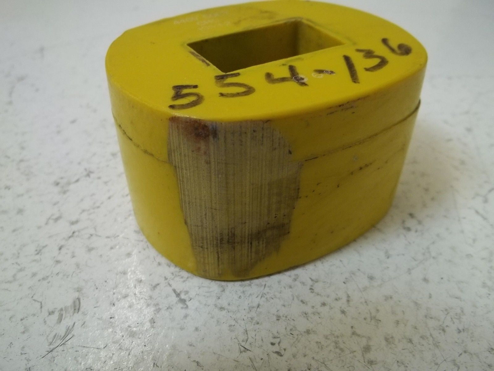 CUTLER HAMMER 1359-3 COIL 440V *USED*