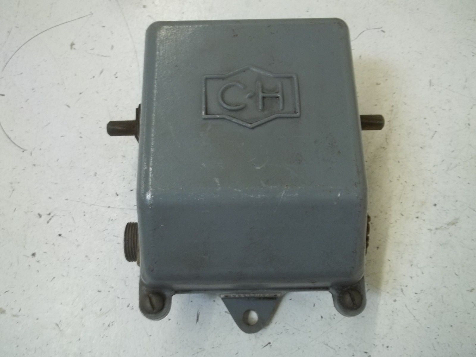 CUTLER-HAMMER 14977H14B *USED*