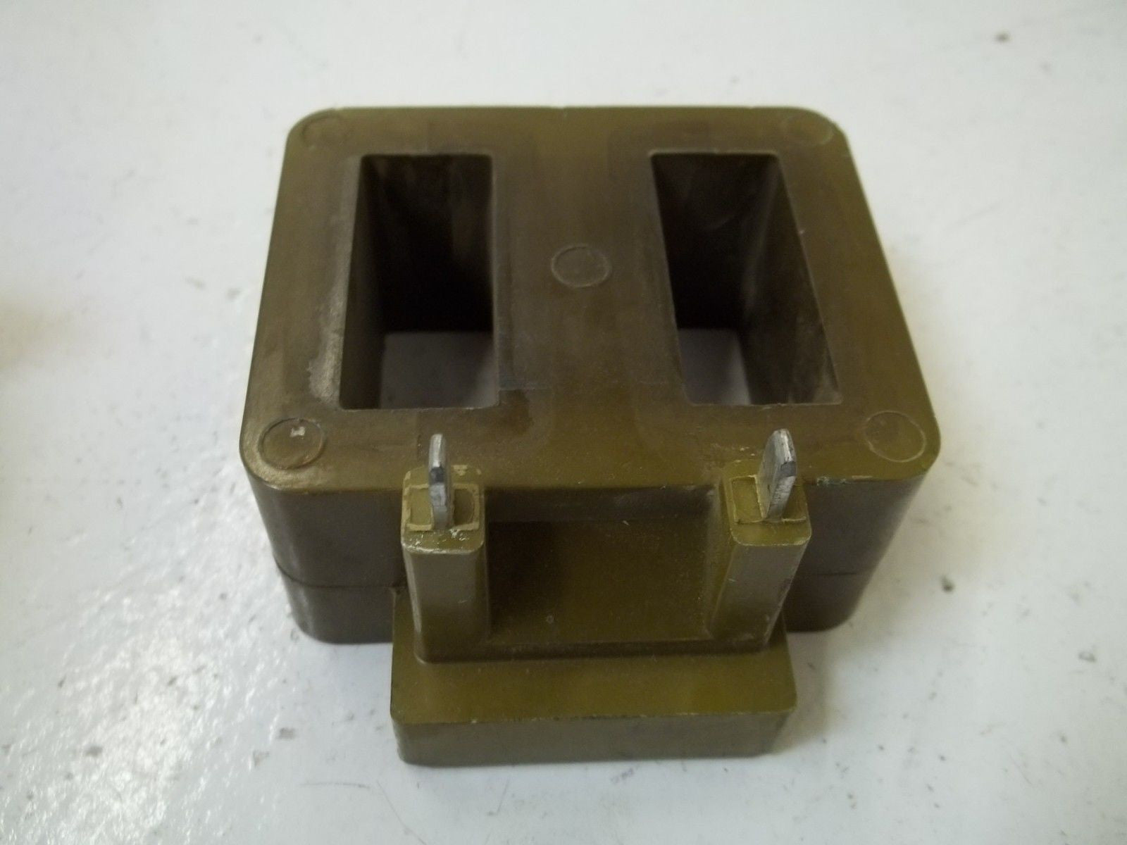 CUTLER HAMMER 9-1889-3 480V *USED*