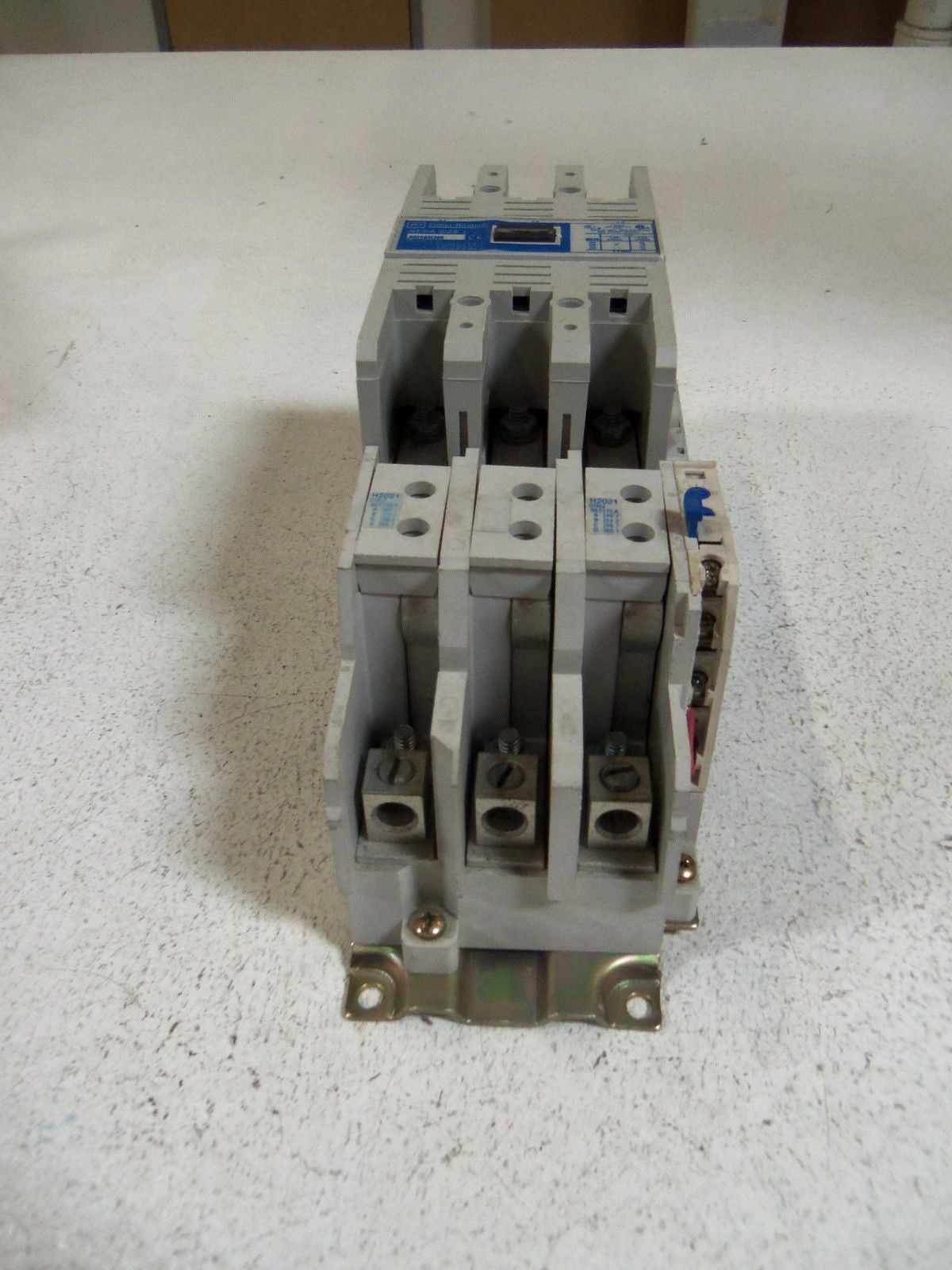 CUTLER HAMMER AN16KN0 SIZE 3 MOTOR STARTER  *USED*