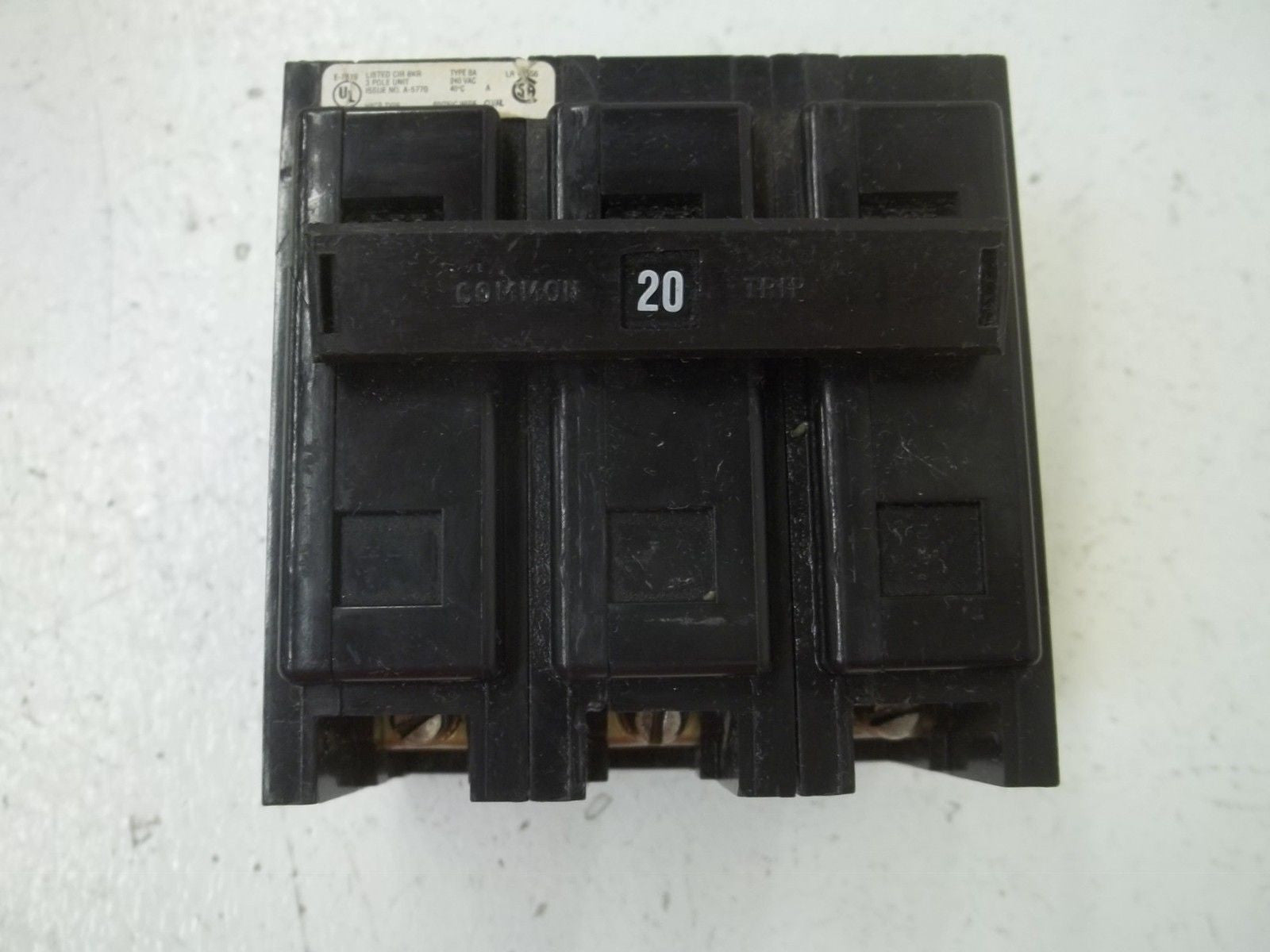 CUTLER HAMMER BAB32020H CIRCUIT BREAKER *USED*