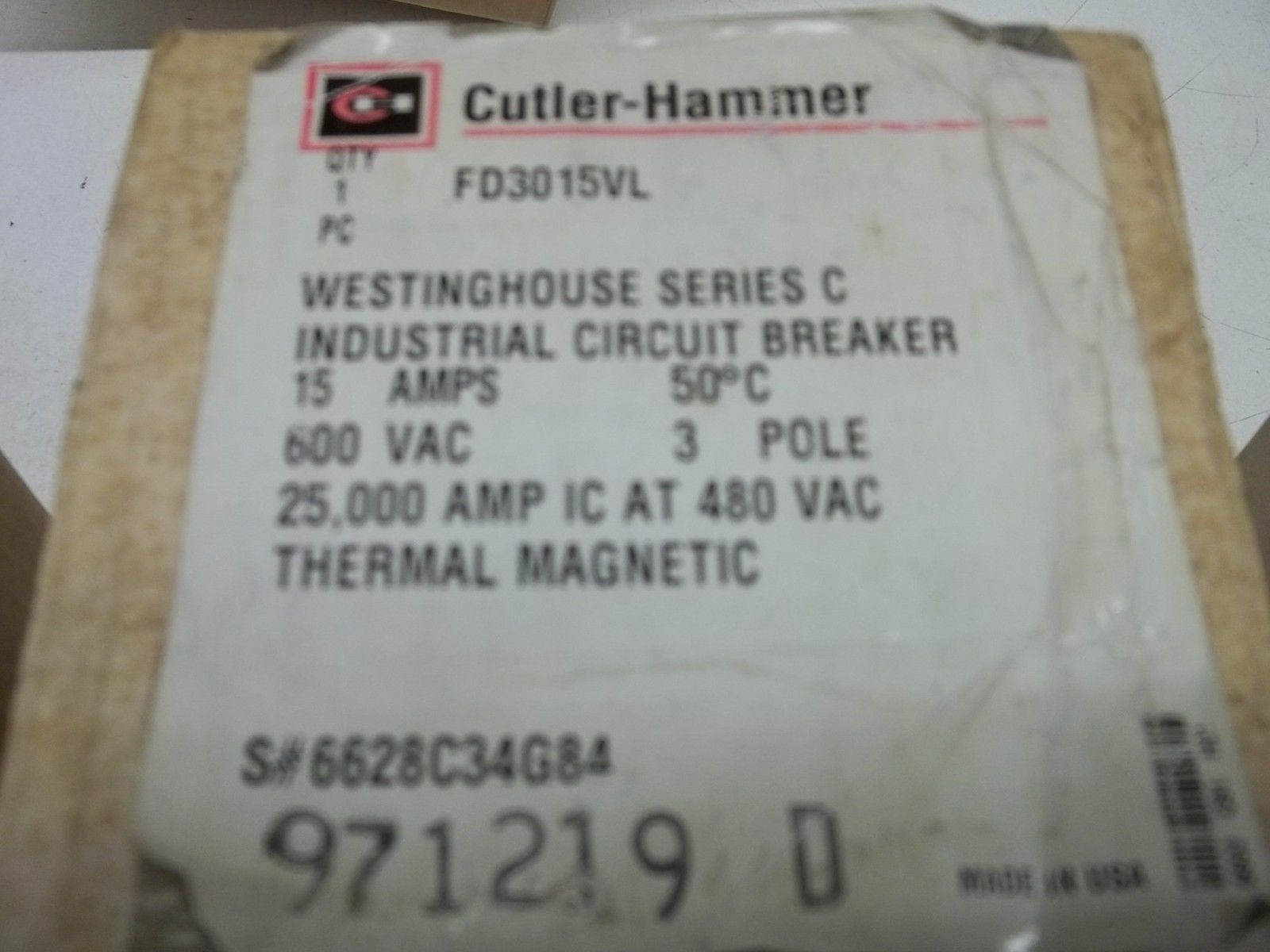 CUTLER HAMMER FD3015VL CIRCUIT BREAKER 15A *NEW IN BOX*