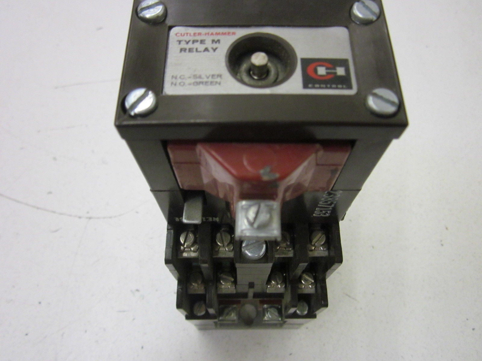 CUTLER HAMMER D26MR802 120V *NEW NO BOX*