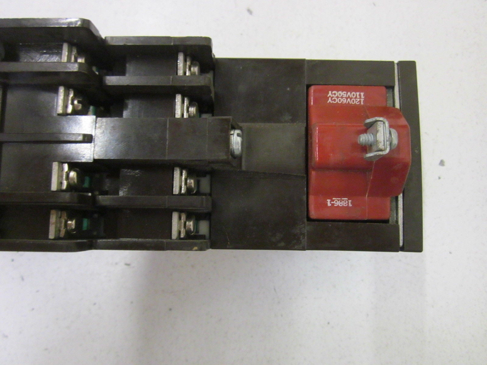 CUTLER HAMMER D26MR802 120V *NEW NO BOX*