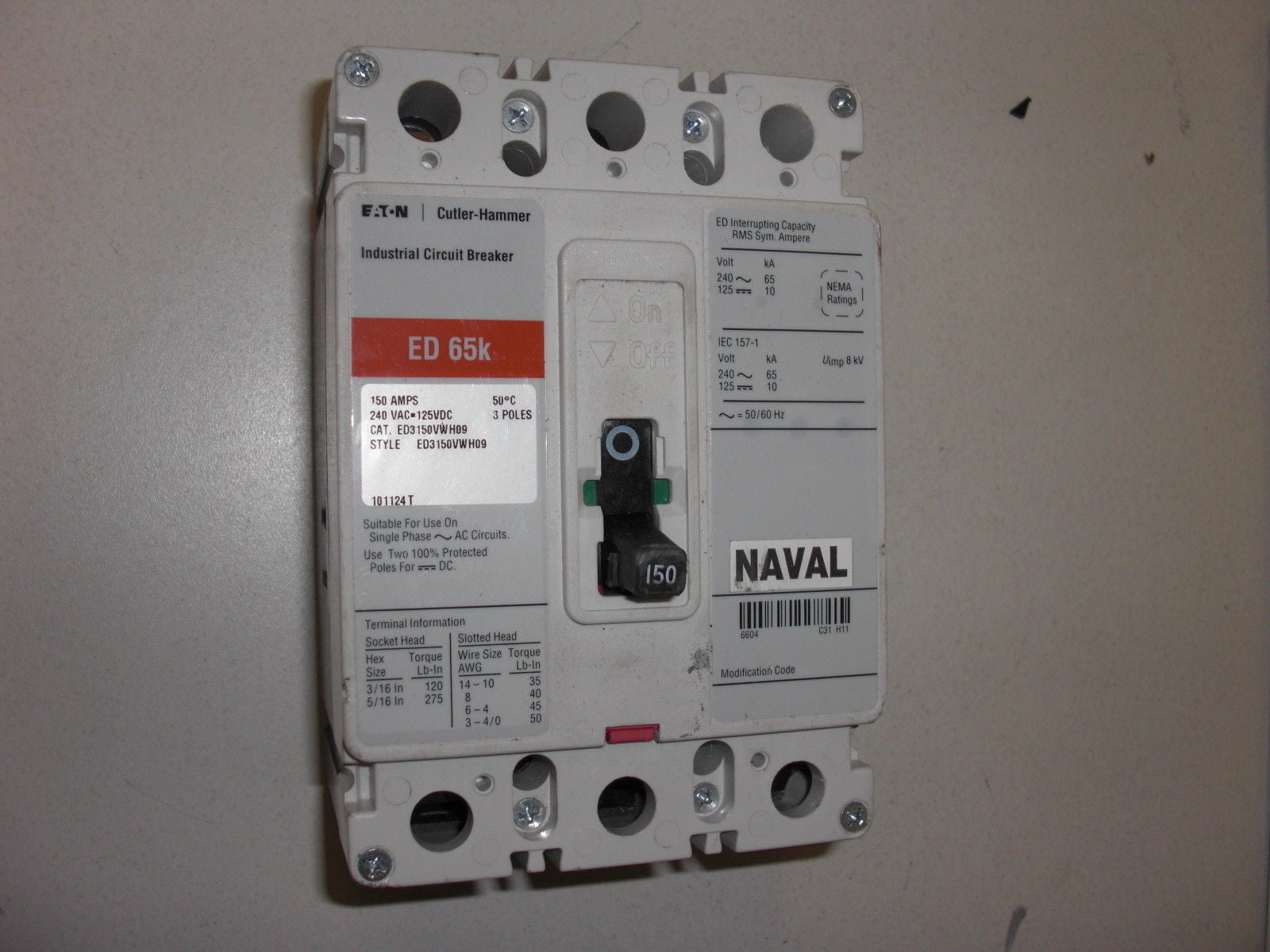 CUTLER HAMMER ED3150VWH09 CIRCUIT BREAKER *USED*