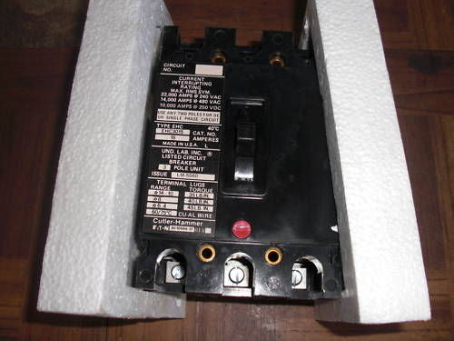 CUTLER HAMMER EHC3015 CIRCUIT BREAKER 15A *NEW IN BOX*