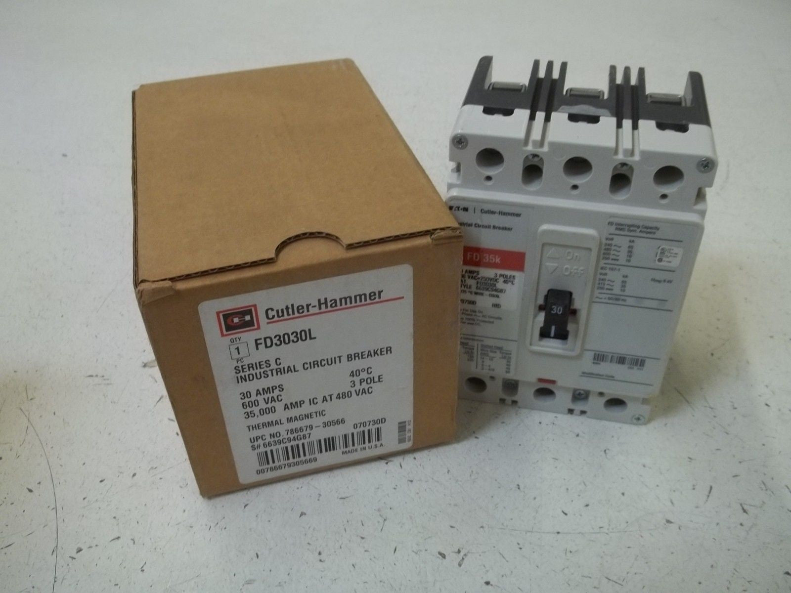 CUTLER HAMMER FD3030L CIRCUIT BREAKER *NEW IN BOX*