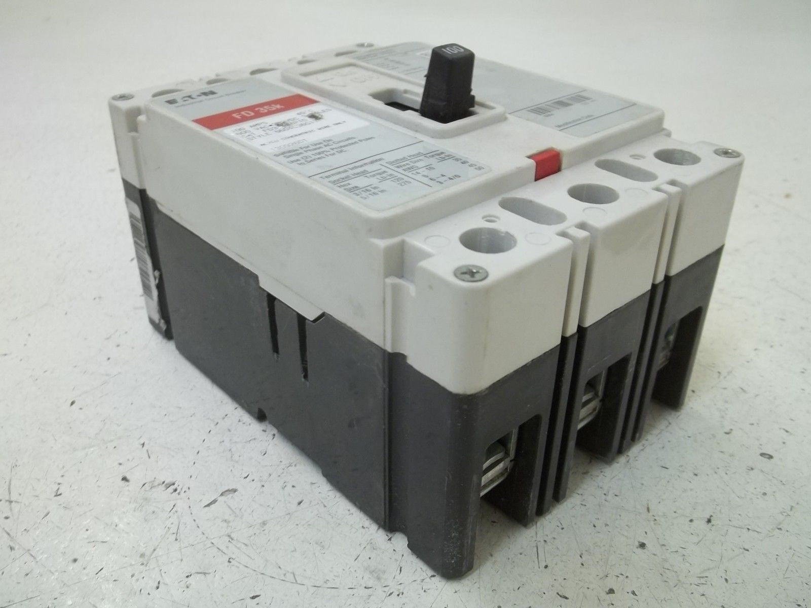 CUTLER HAMMER FD3100BP10 CIRCUIT BREAKER *USED*