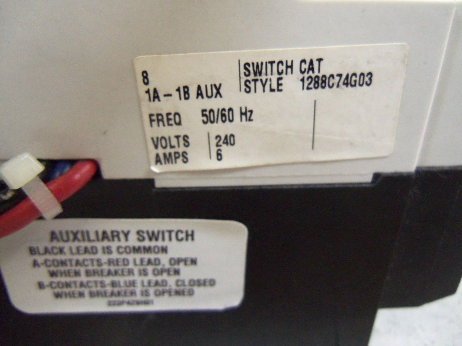 CUTLER HAMMER GD3015 w/ auxillary *NEW*