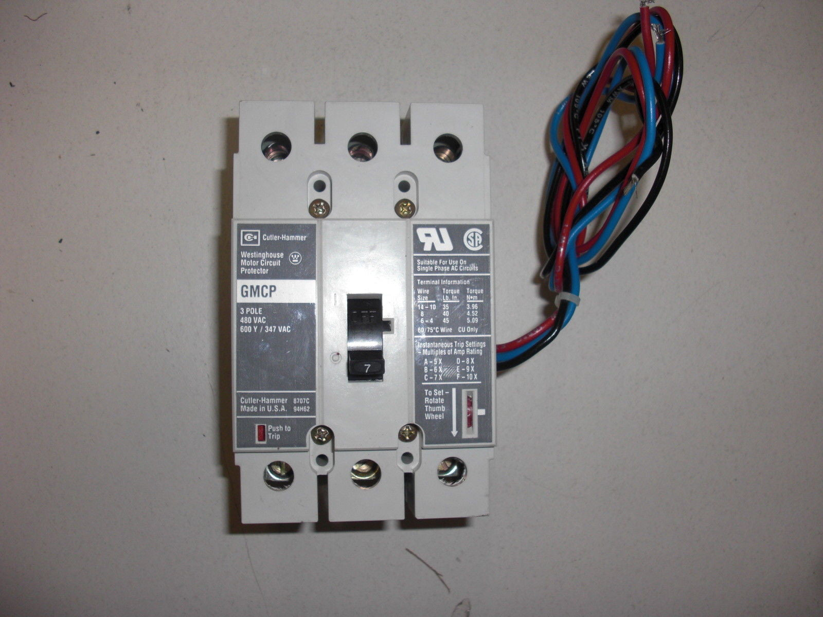 CUTLER HAMMER GMCP007C0CA3  3 POLE 480 VAC  CIRCUIT BREAKER *USED*