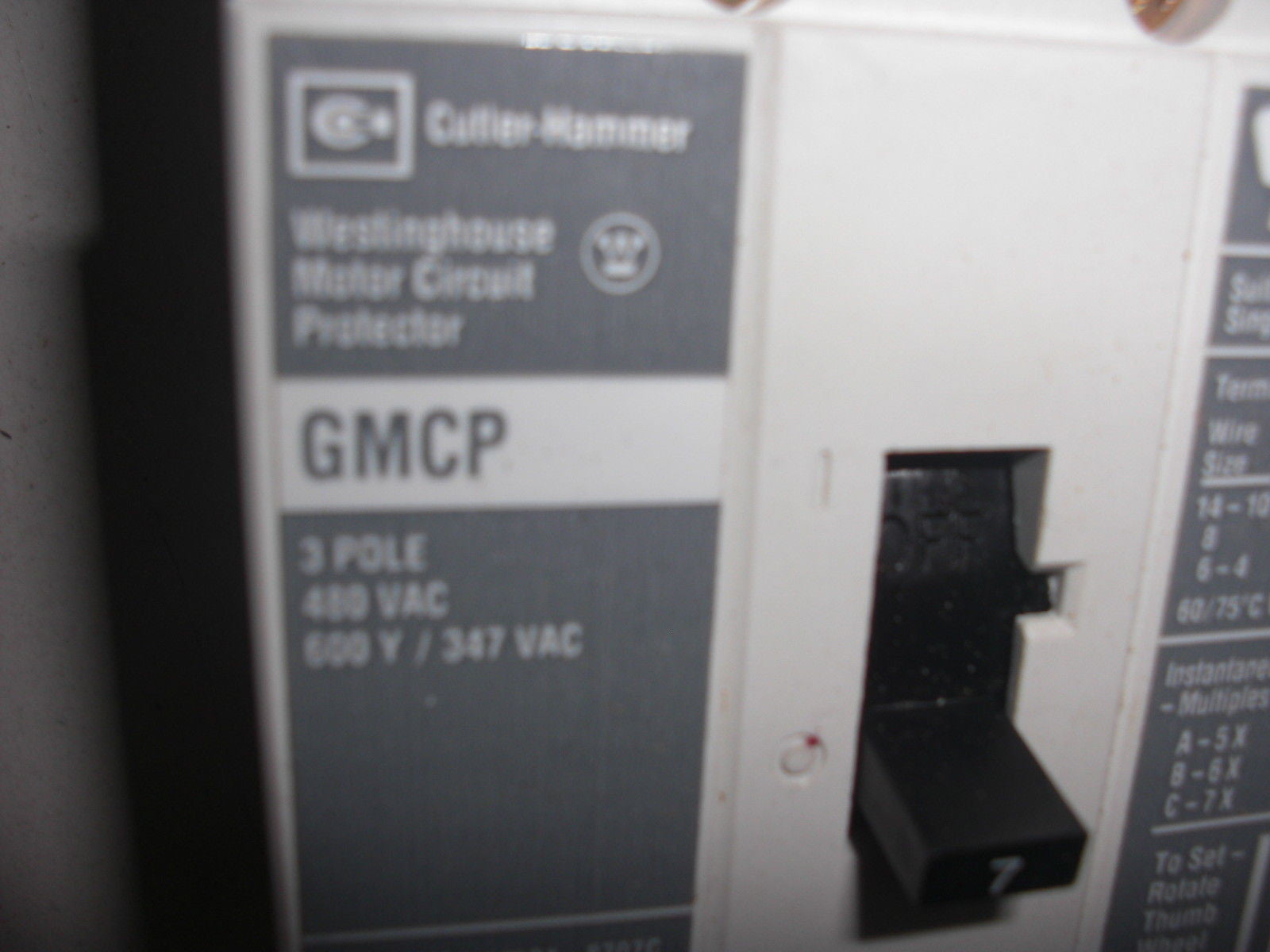CUTLER HAMMER GMCP007C0CA3  3 POLE 480 VAC  CIRCUIT BREAKER *USED*