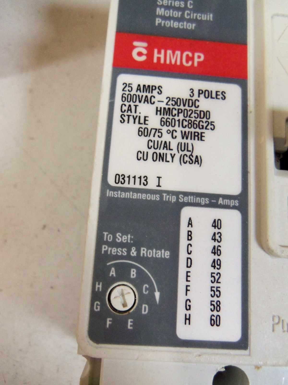 CUTLER HAMMER HMCP025D0 CIRCUIT BREAKER 25A *NEW IN BOX*