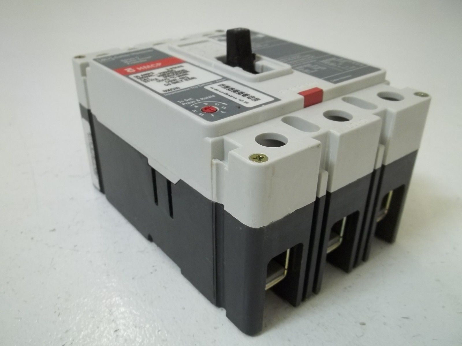 CUTLER HAMMER HMCP050K2C CIRCUIT BREAKER 50A *NEW IN BOX*
