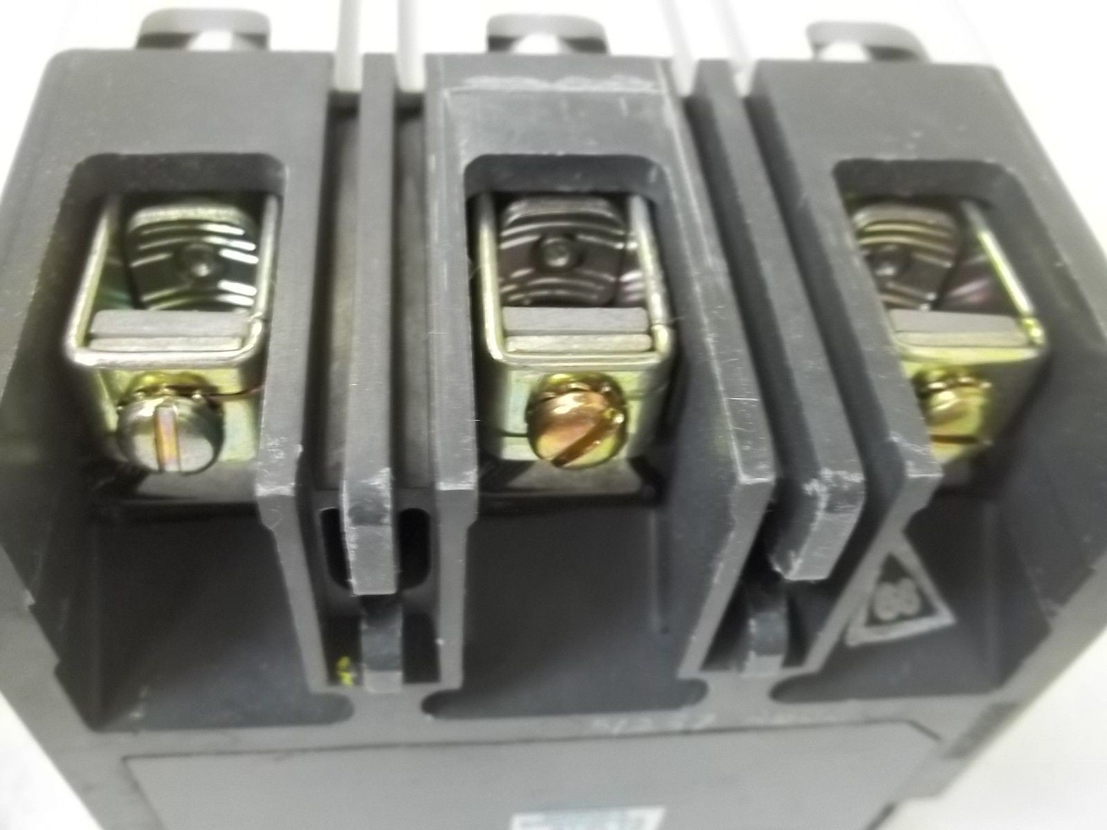 CUTLER HAMMER HMCP050K2C CIRCUIT BREAKER 50A *NEW IN BOX*