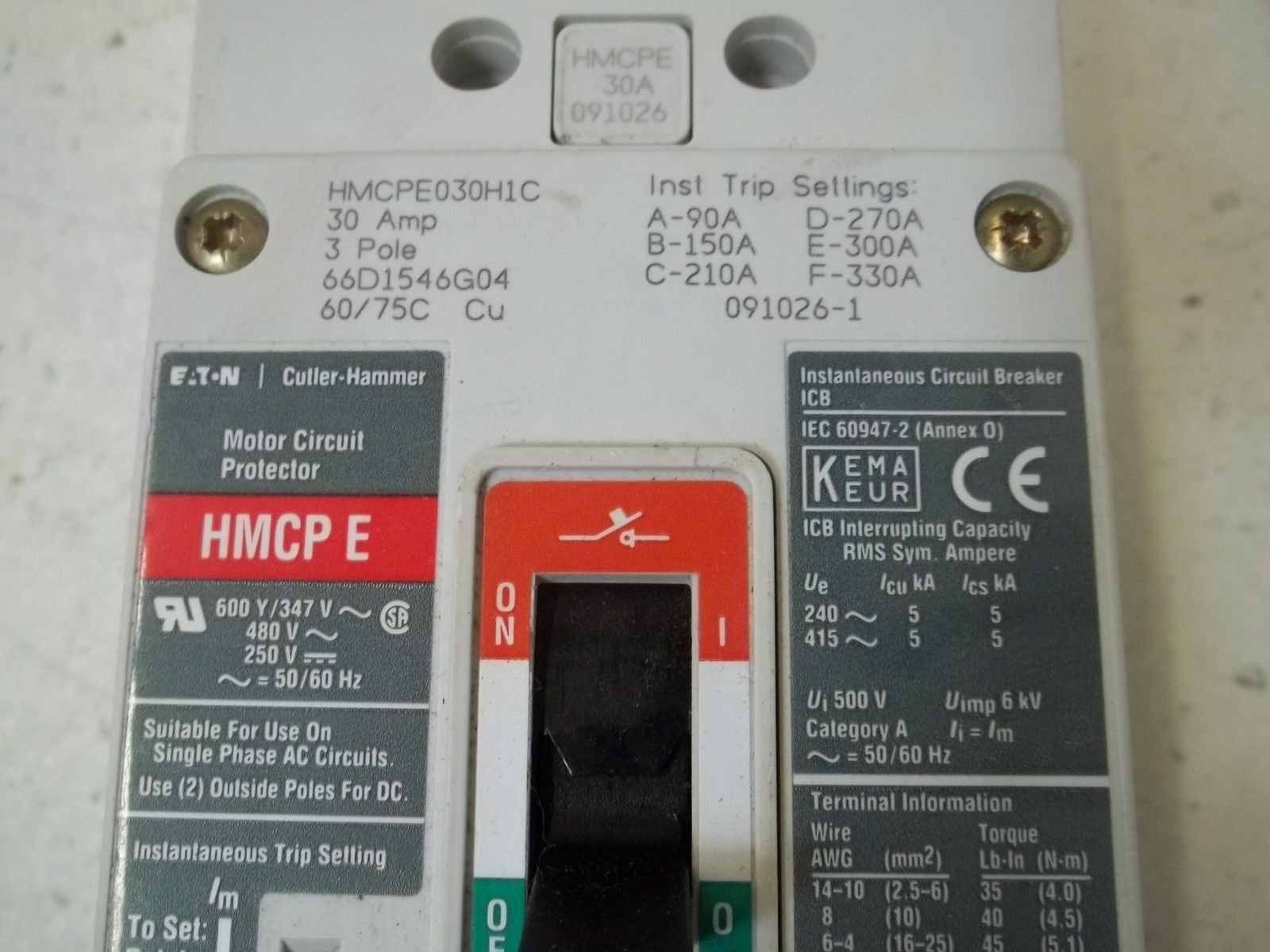 CUTLER HAMMER HMCPE030H1C CIRCUIT BREAKER *NEW IN BOX*