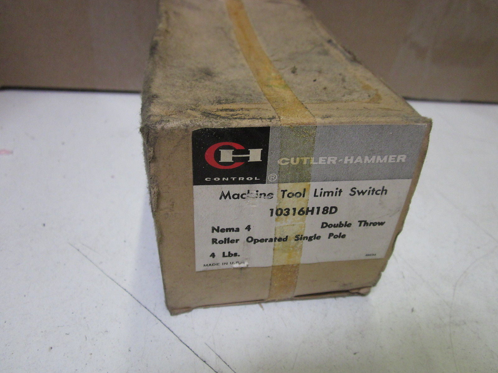 CUTLER HAMMER 103161H18D *NEW IN BOX*